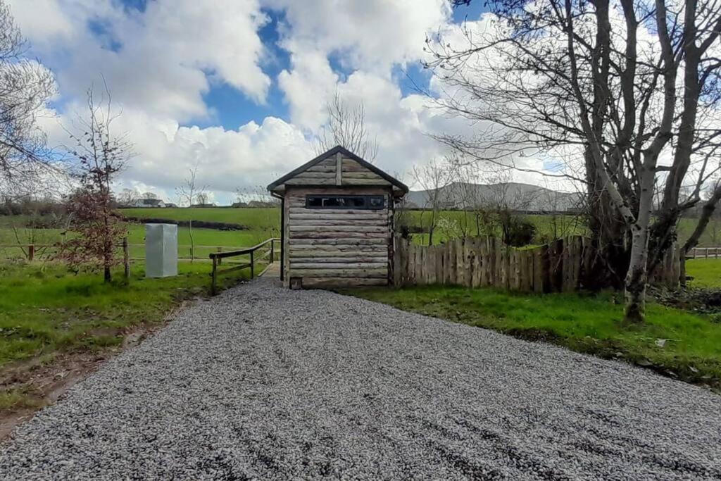 Riverside Cabin Limerick Ngoại thất bức ảnh